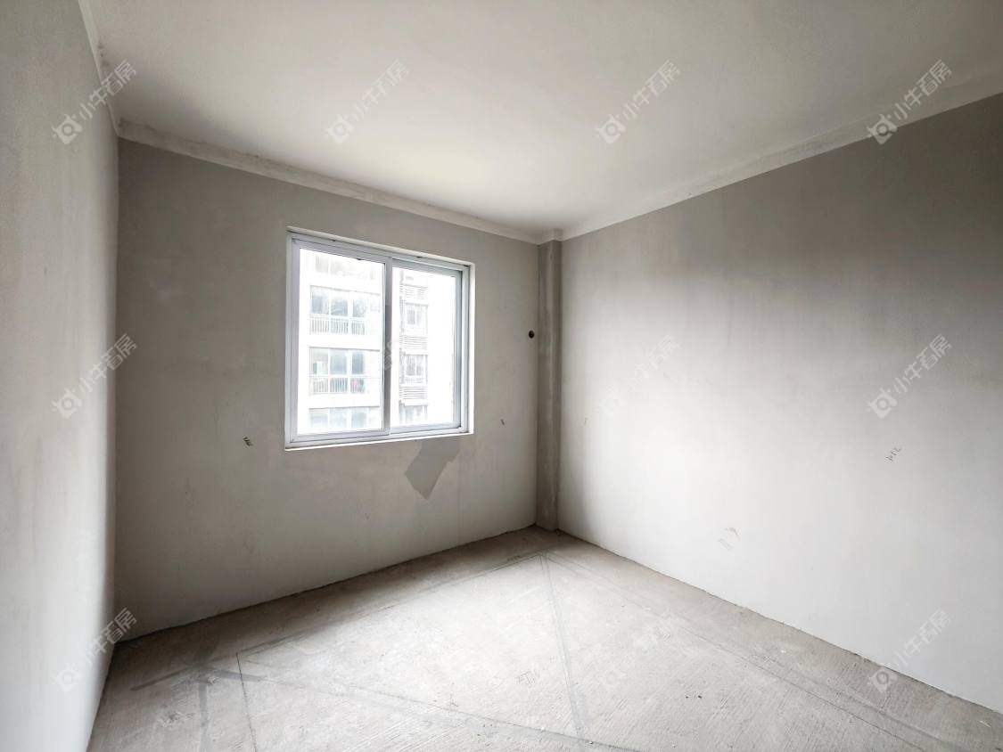 镇江和谐里在售二手房源室内图_小牛看房