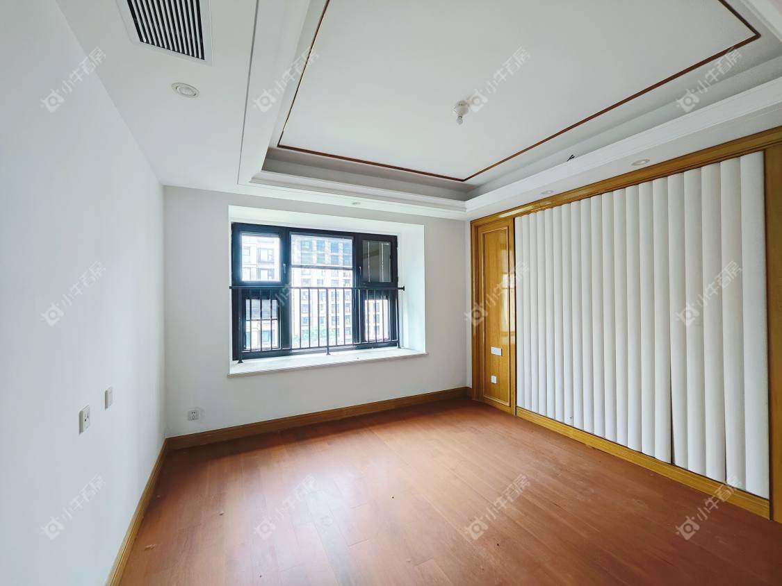 镇江红星天铂在售二手房源室内图_小牛看房