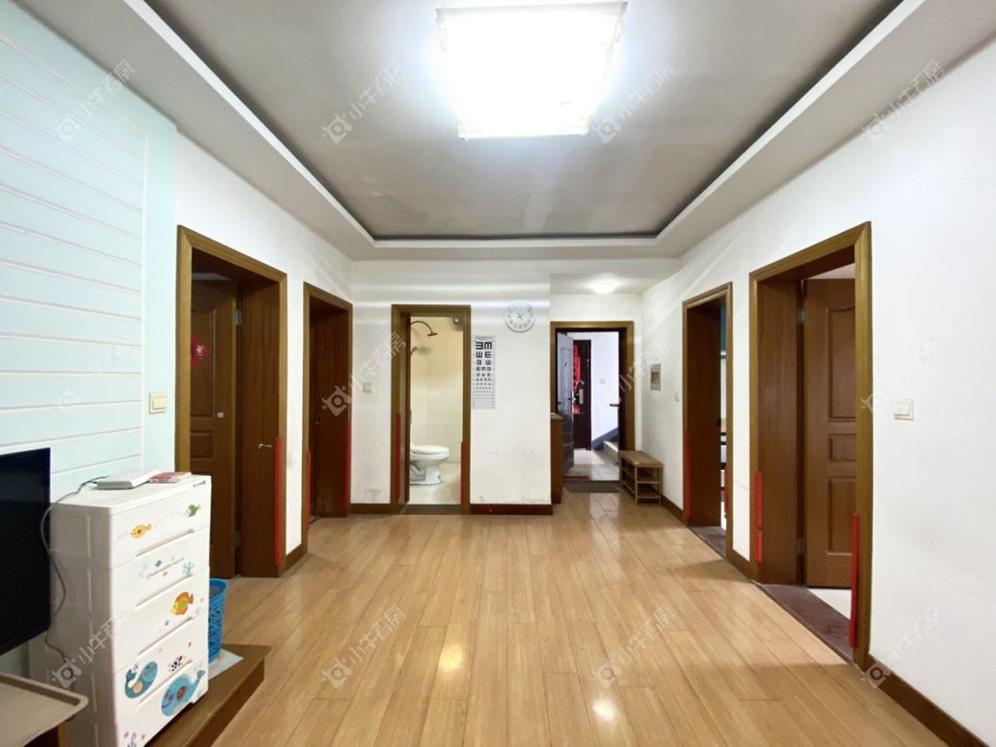 镇江新新家园在售二手房源室内图_小牛看房