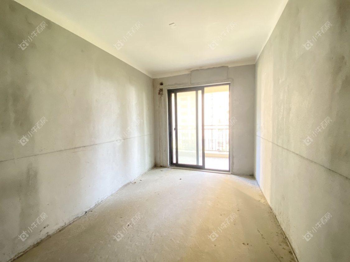 镇江凤熹台在售二手房源室内图_小牛看房