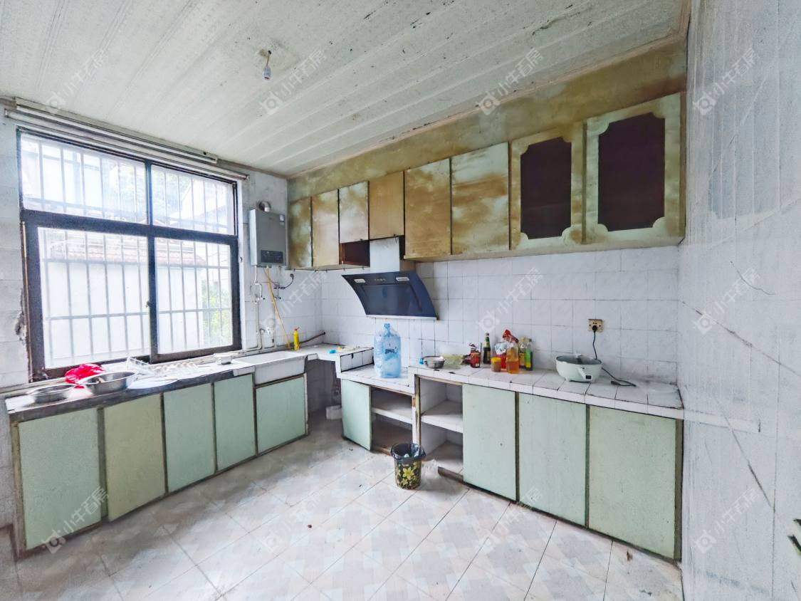 镇江锦湖新村在售二手房源室内图_小牛看房