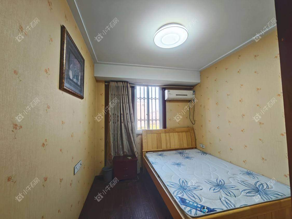 镇江东南新城在售二手房源室内图_小牛看房