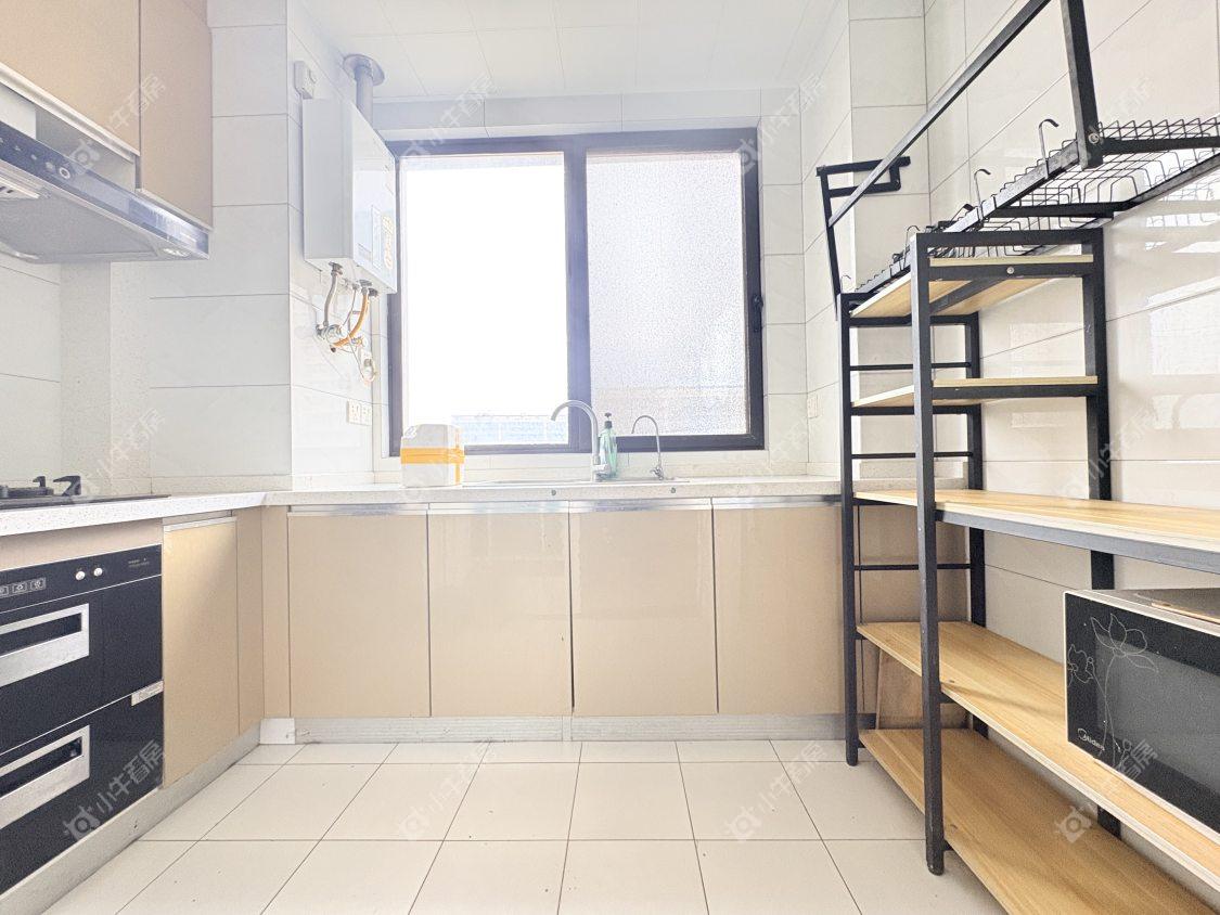 镇江昆仑华府在售二手房源室内图_小牛看房