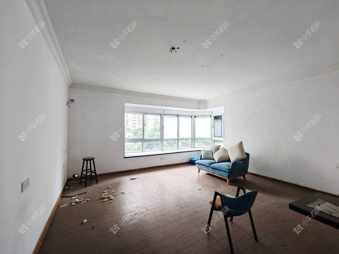 镇江碧桂园在售二手房源室内图_小牛看房