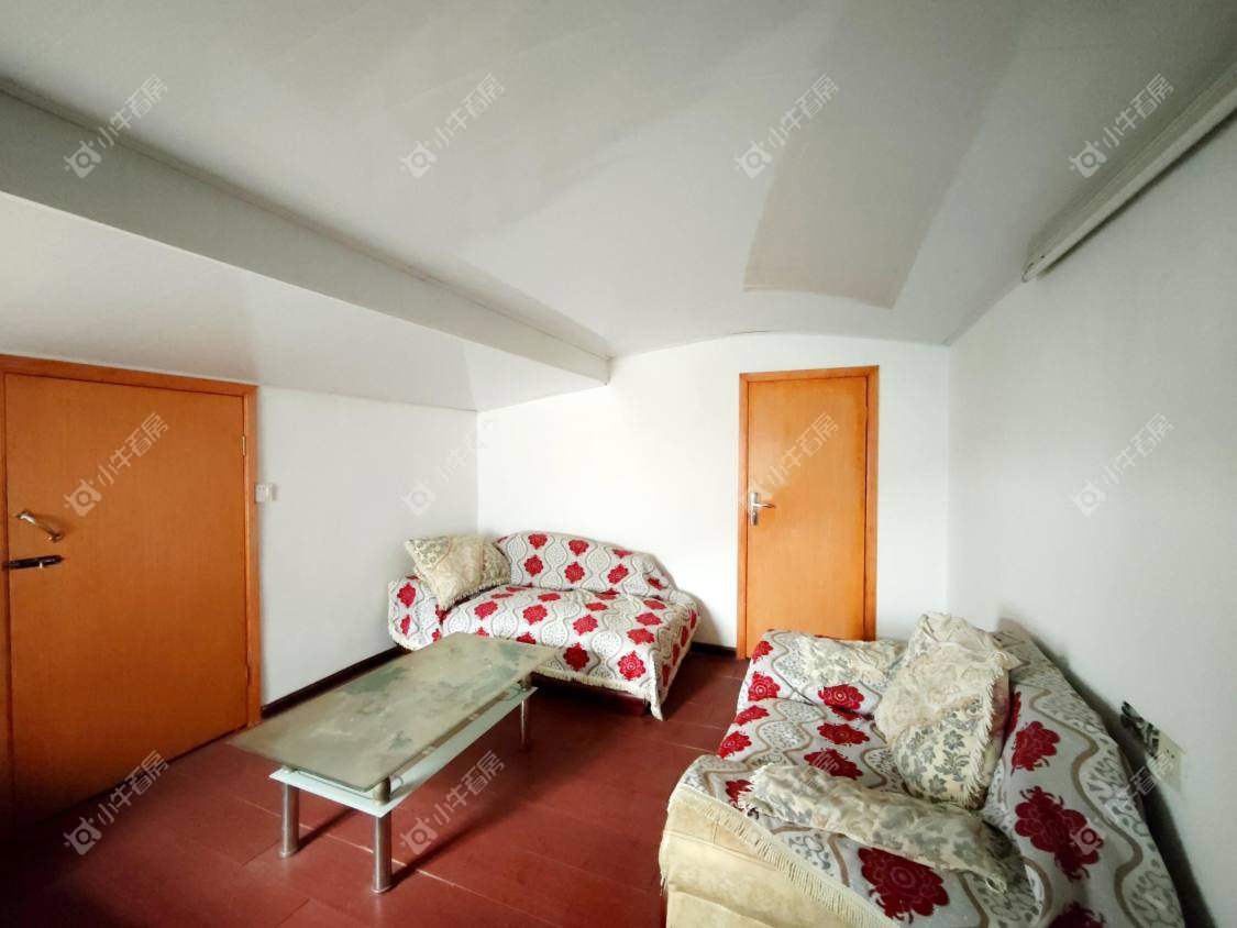 镇江玉乳泉小区在售二手房源室内图_小牛看房