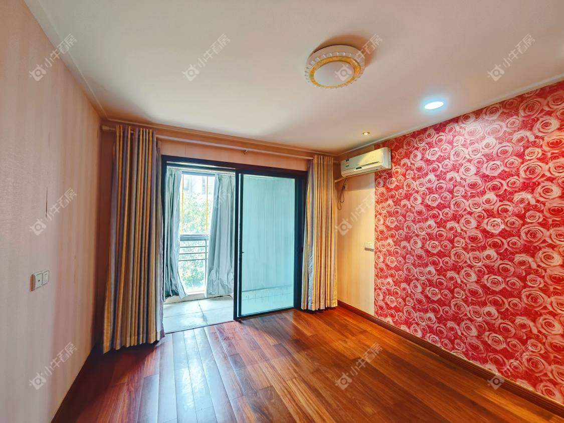 镇江天波城在售二手房源室内图_小牛看房