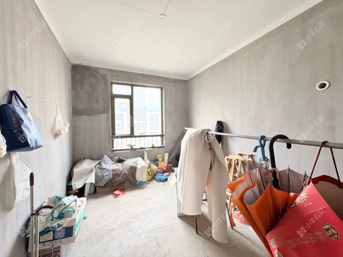 镇江滨河凤凰城在售二手房源室内图_小牛看房