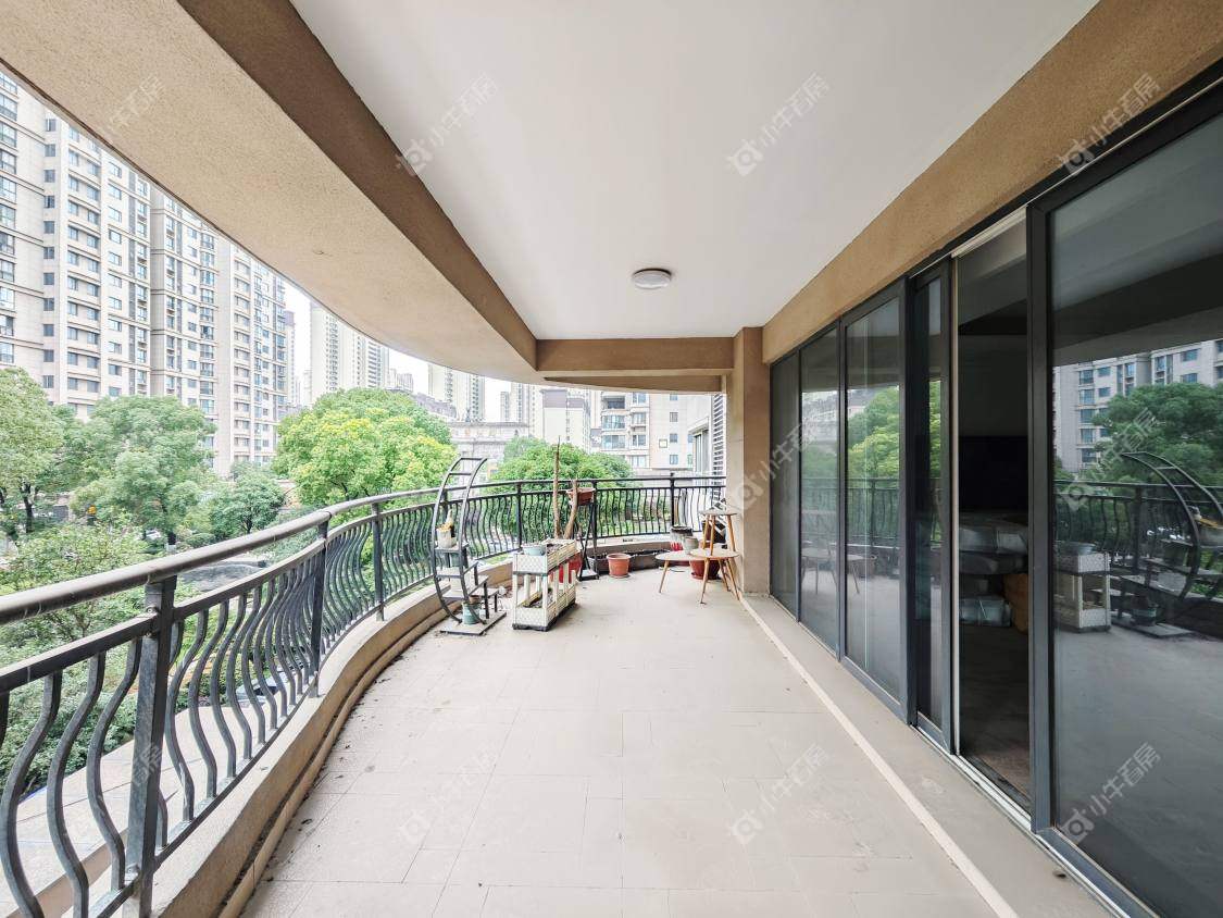 镇江碧桂园在售二手房源室内图_小牛看房