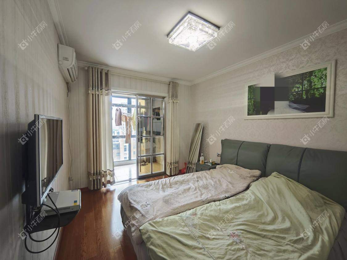 镇江华都锦城在售二手房源室内图_小牛看房