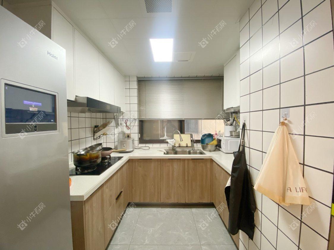 镇江华都幸福里在售二手房源室内图_小牛看房