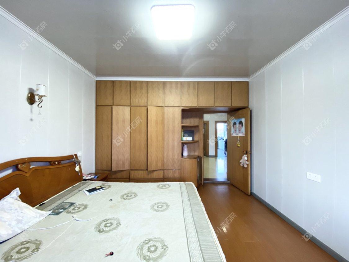 镇江练湖交通局住宅楼在售二手房源室内图_小牛看房