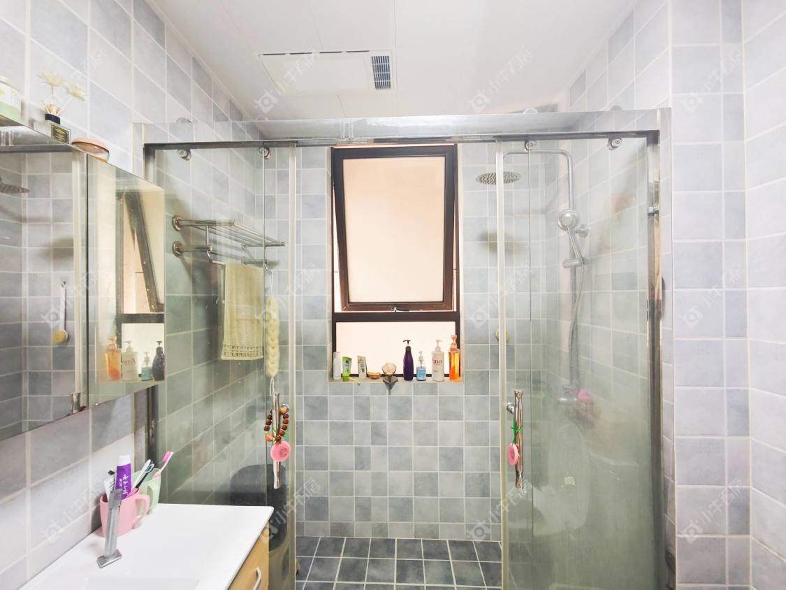 镇江信达香堤国际在售二手房源室内图_小牛看房