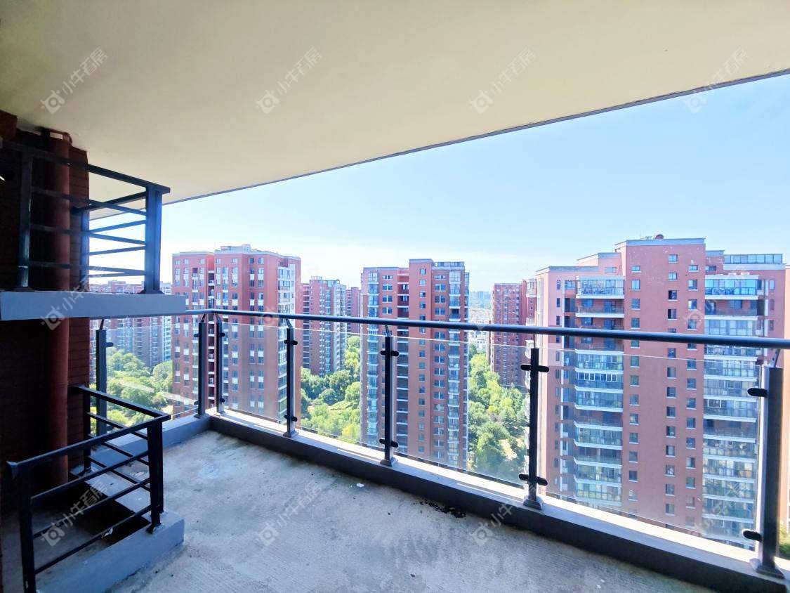 镇江天波城在售二手房源室内图_小牛看房