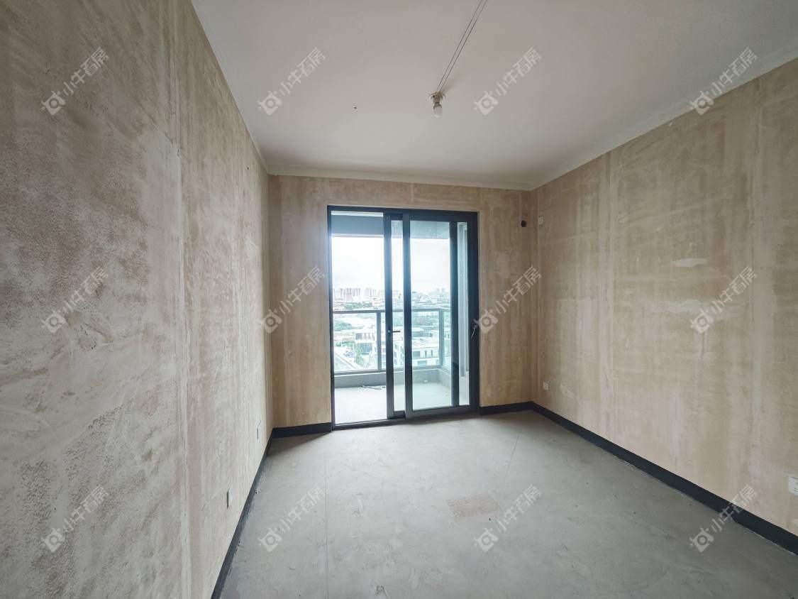 镇江金茂国际社区在售二手房源室内图_小牛看房