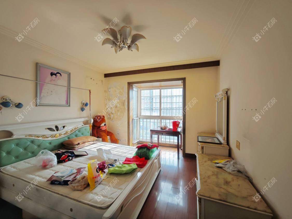 镇江华南园中园在售二手房源室内图_小牛看房