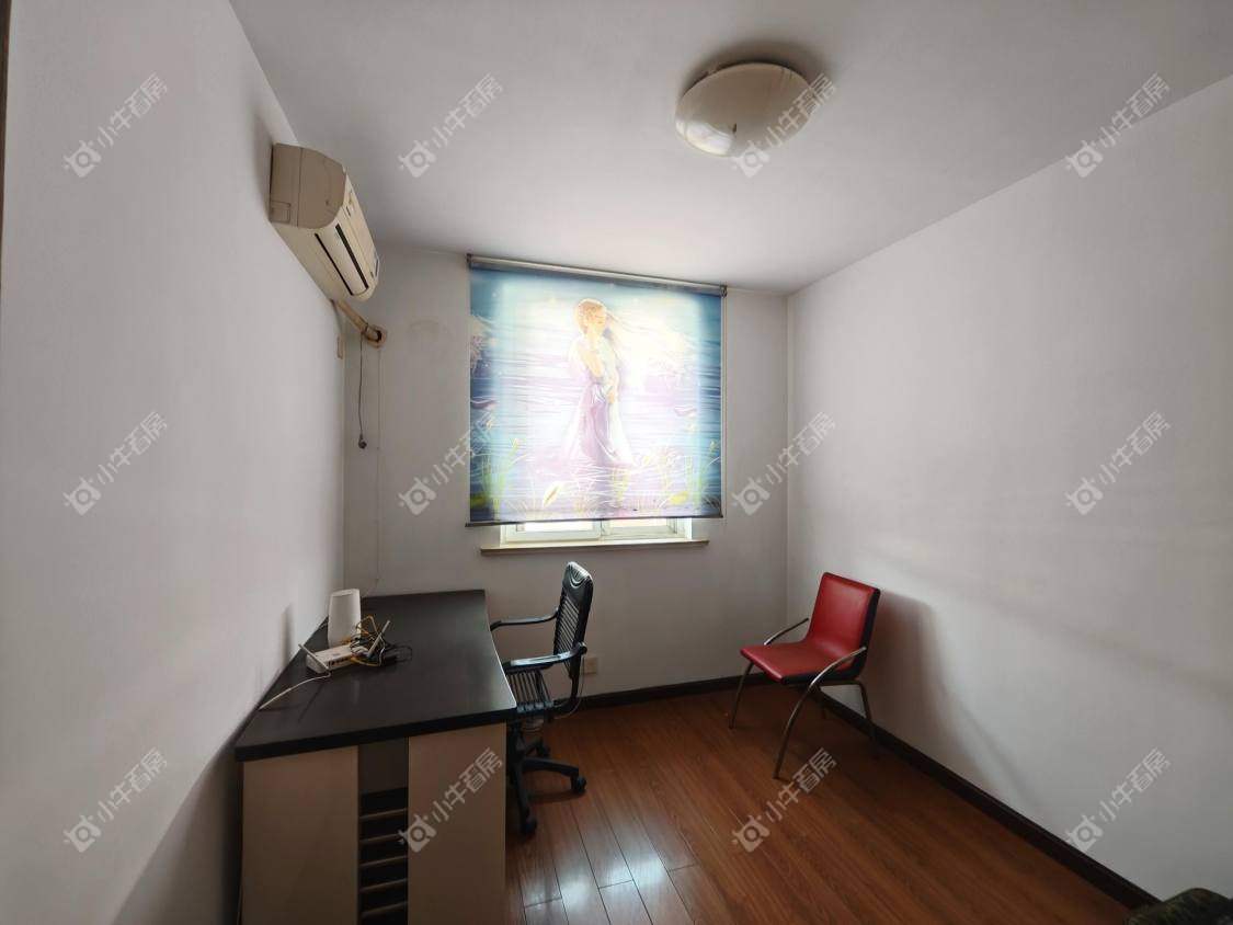 镇江锦泰园在售二手房源室内图_小牛看房