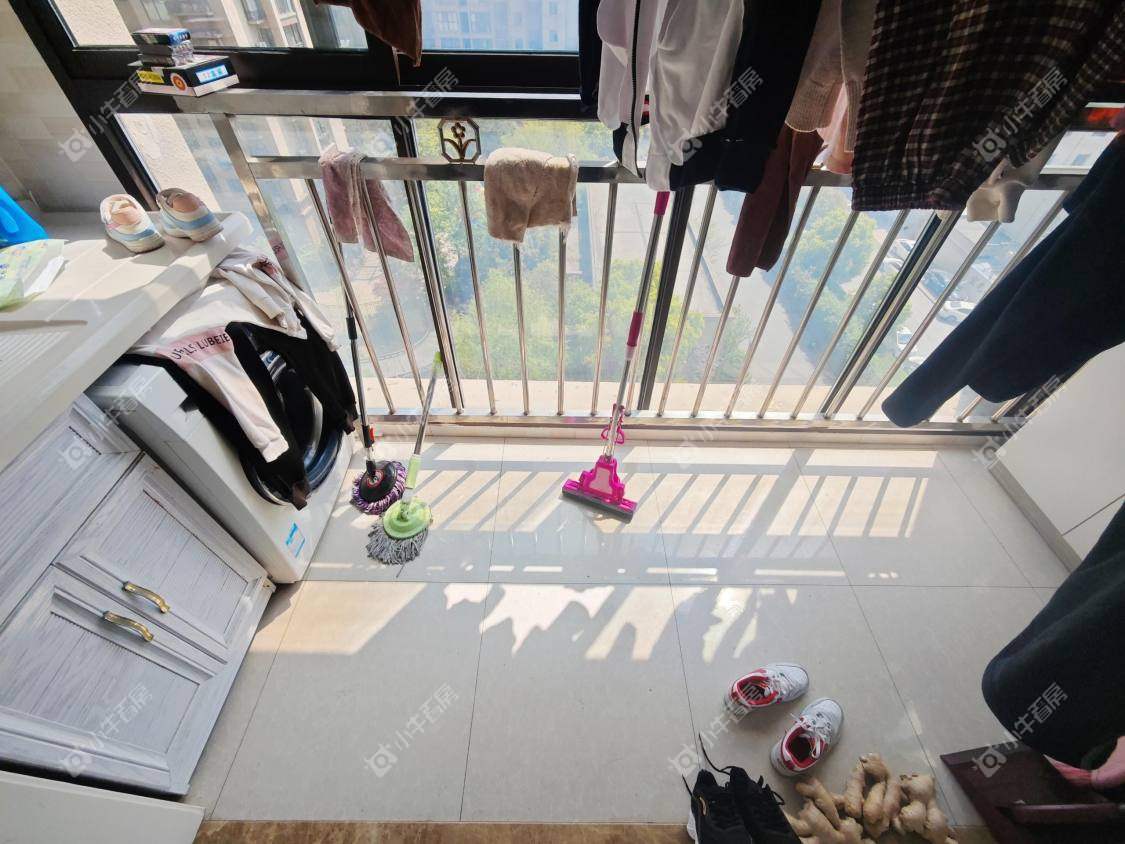 镇江美亚华悦在售二手房源室内图_小牛看房