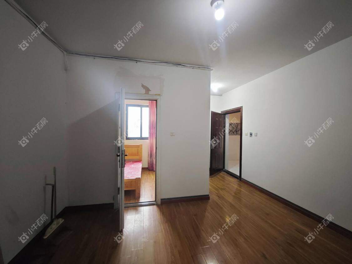 镇江吾悦华府金郡（丹阳）在售二手房源室内图_小牛看房