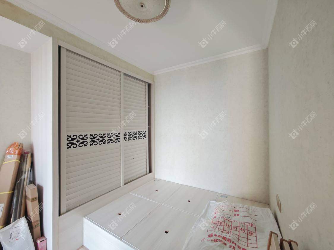 镇江御河熙岸在售二手房源室内图_小牛看房