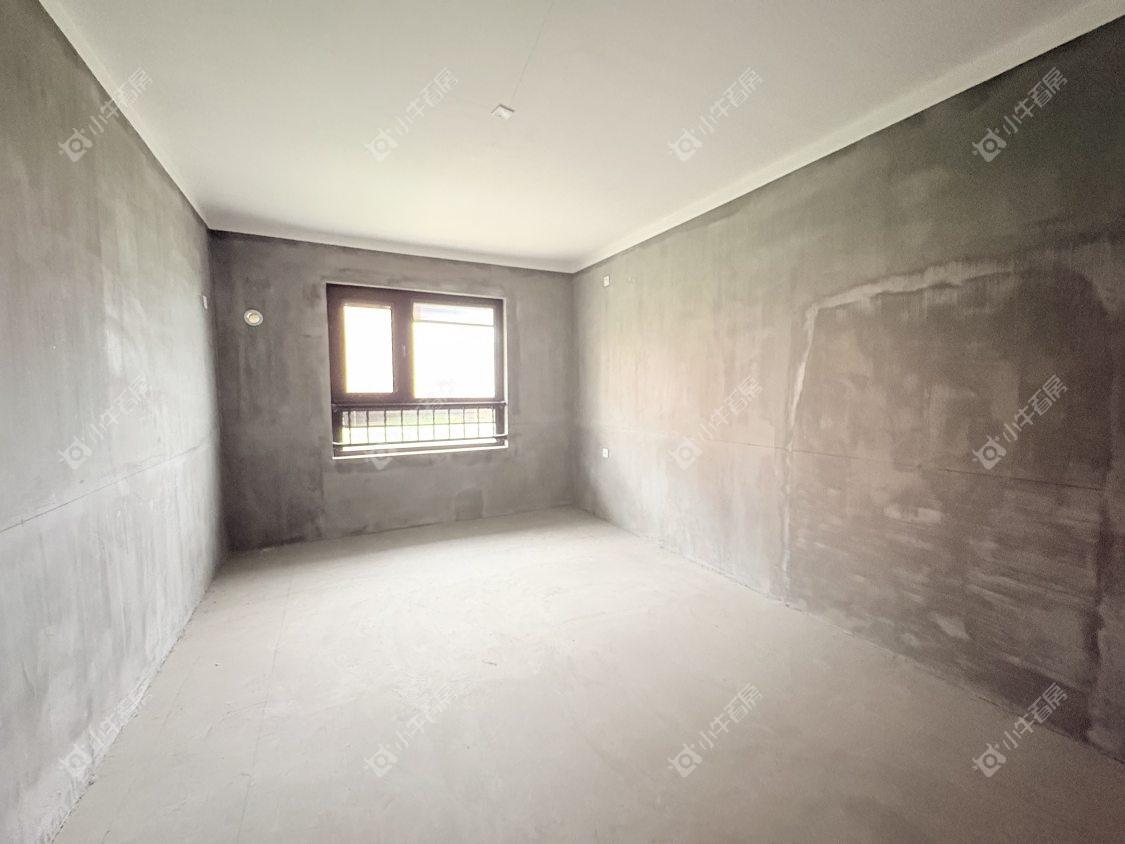 镇江珑蟠里在售二手房源室内图_小牛看房