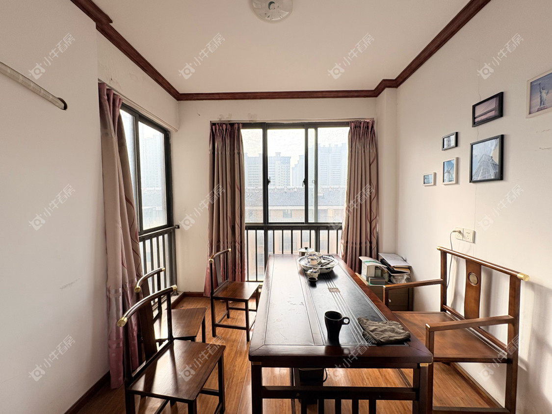 镇江华都锦城在售二手房源室内图_小牛看房