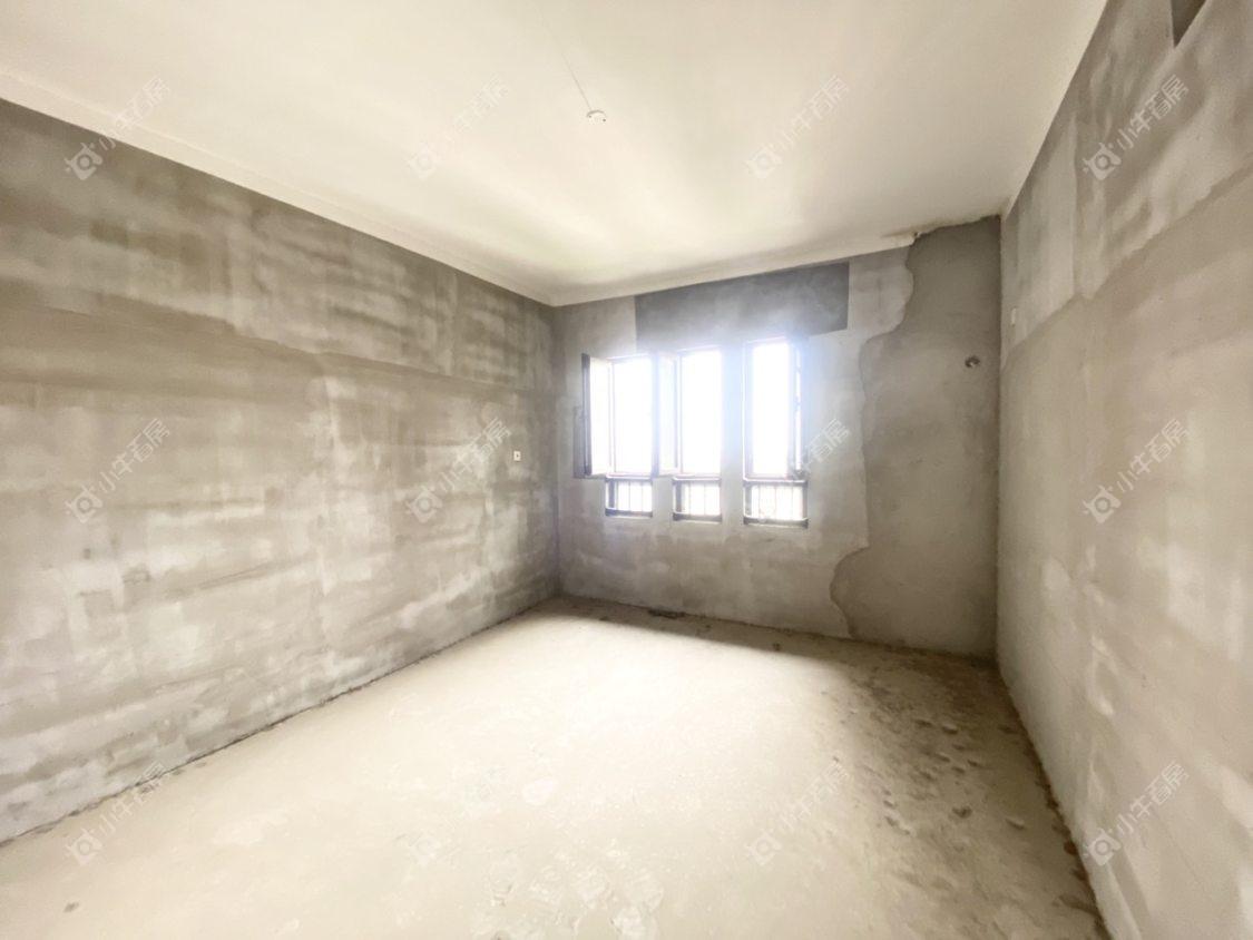 镇江滨河凤凰城在售二手房源室内图_小牛看房