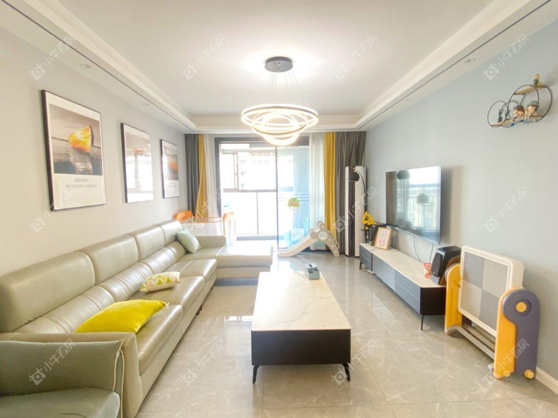 镇江华都幸福里在售二手房源室内图_小牛看房