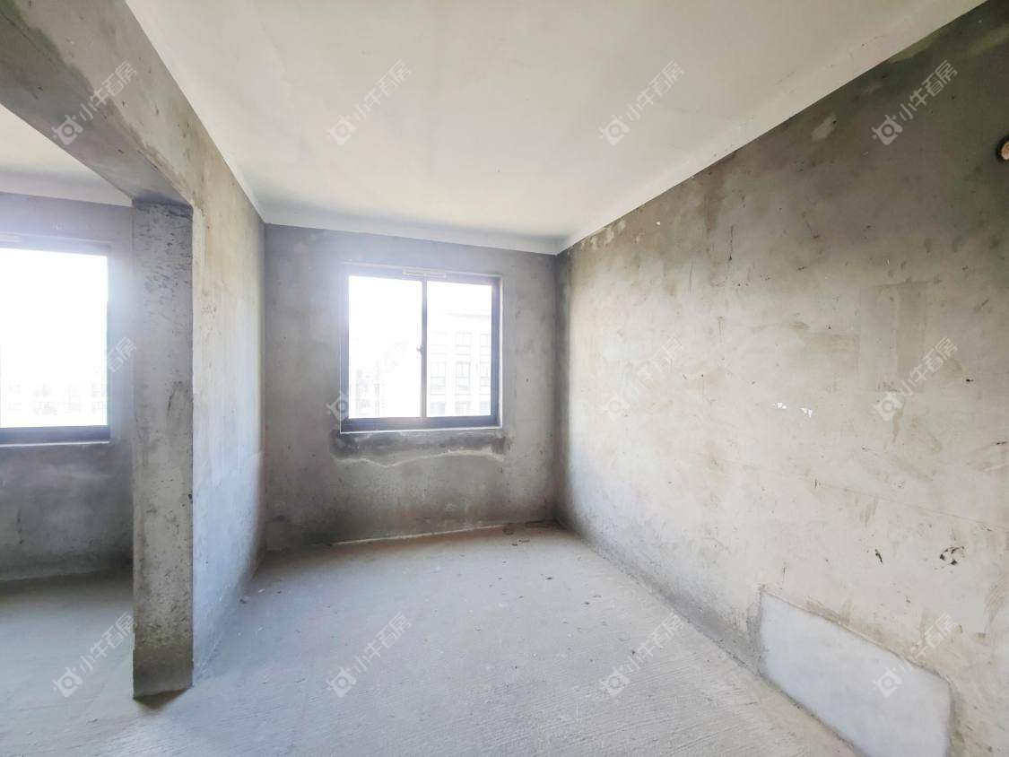 镇江信达香堤国际在售二手房源室内图_小牛看房