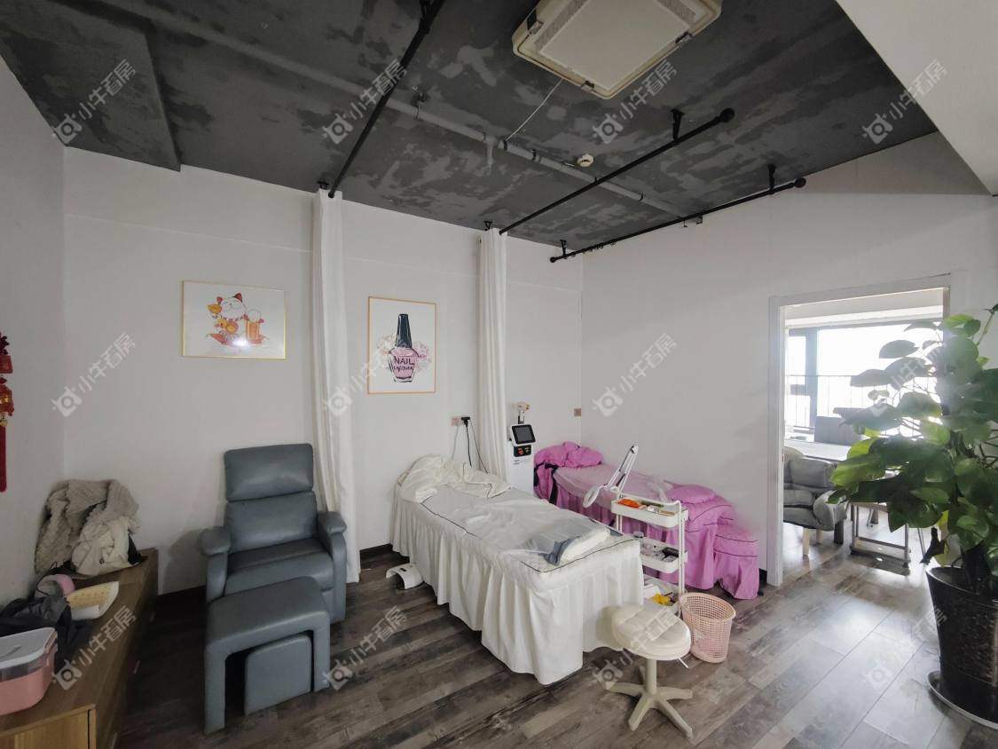 镇江吾悦广场（丹阳）在售二手房源室内图_小牛看房