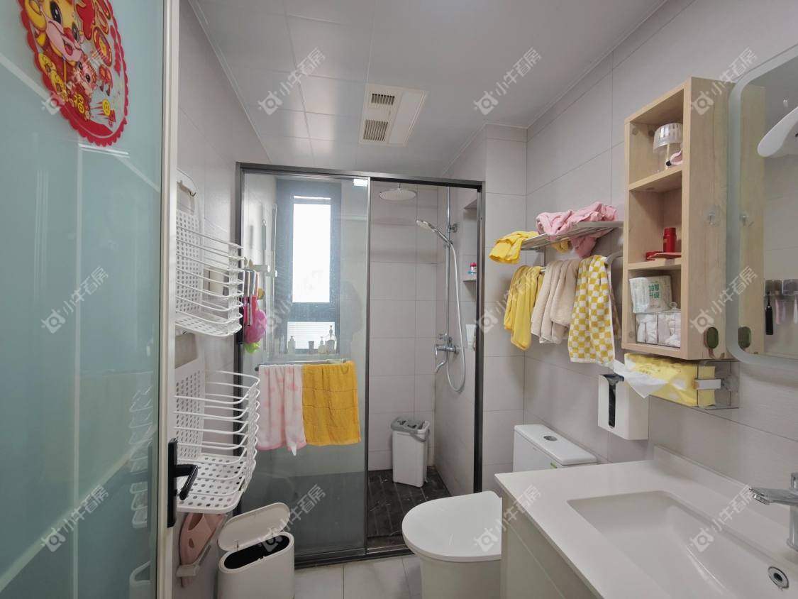 镇江凤熹台在售二手房源室内图_小牛看房