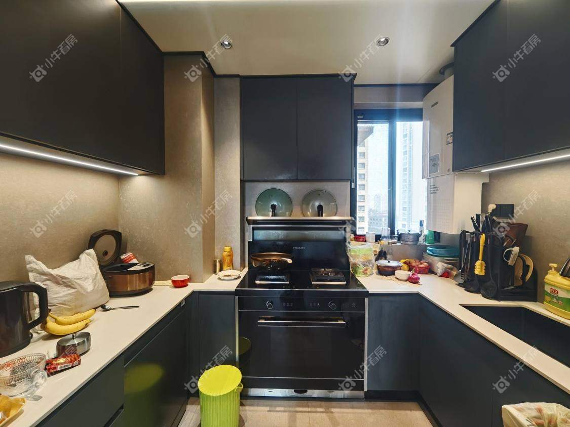 镇江荣城国际（中央公馆）在售二手房源室内图_小牛看房