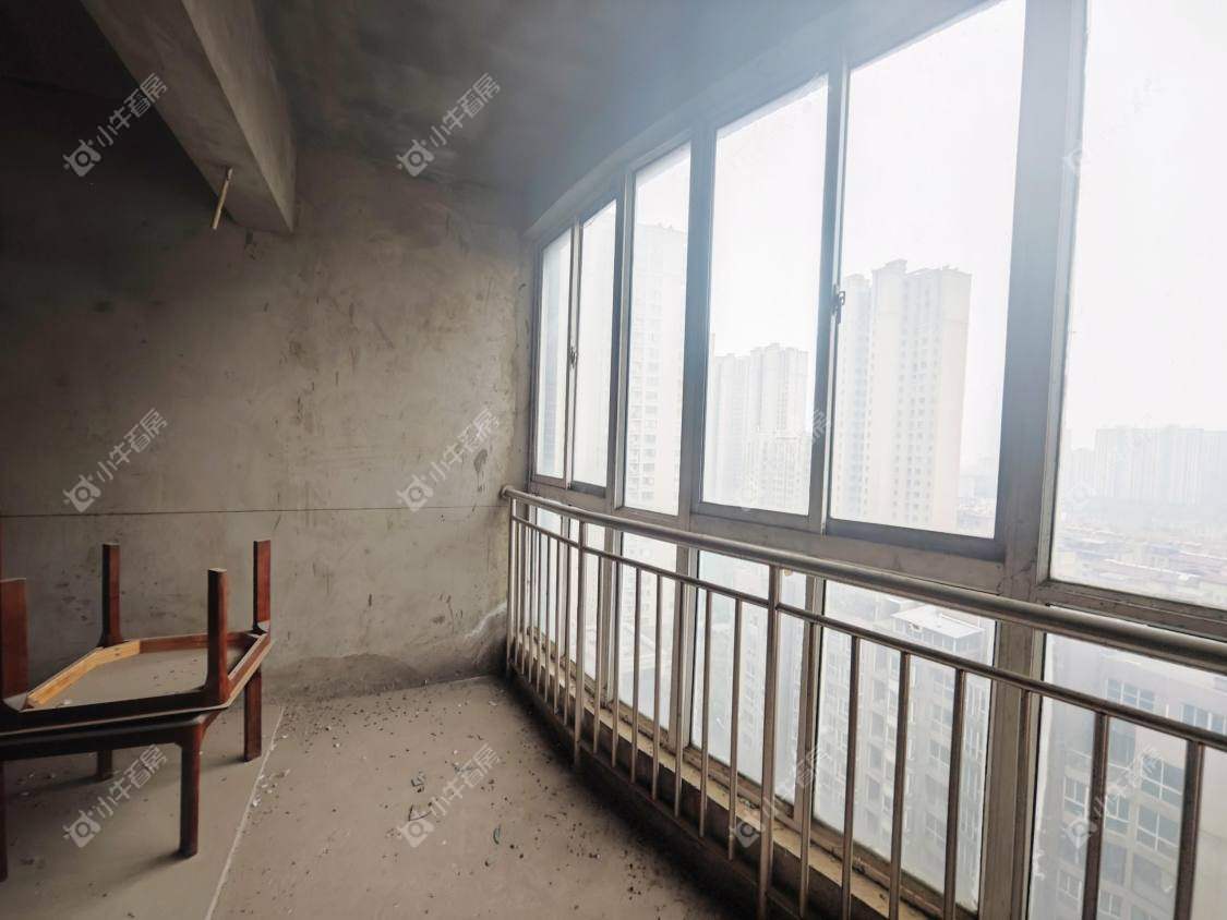 镇江名都新贵在售二手房源室内图_小牛看房