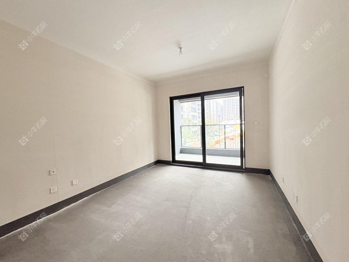 镇江中海臻如府在售二手房源室内图_小牛看房