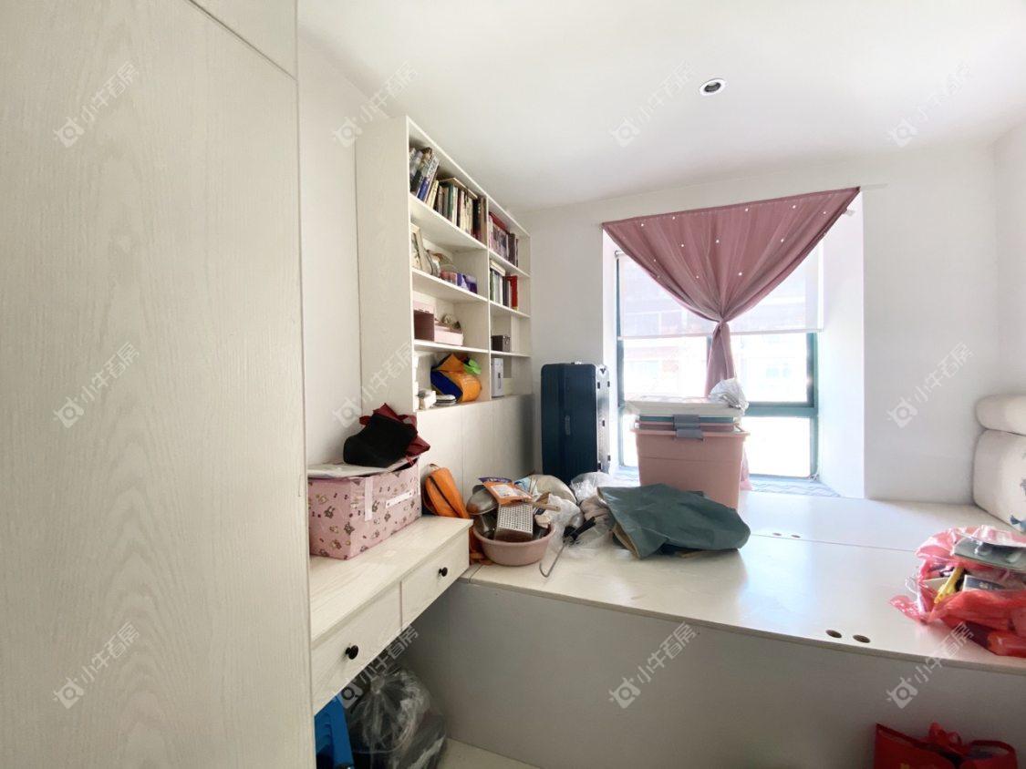 镇江芳草苑在售二手房源室内图_小牛看房