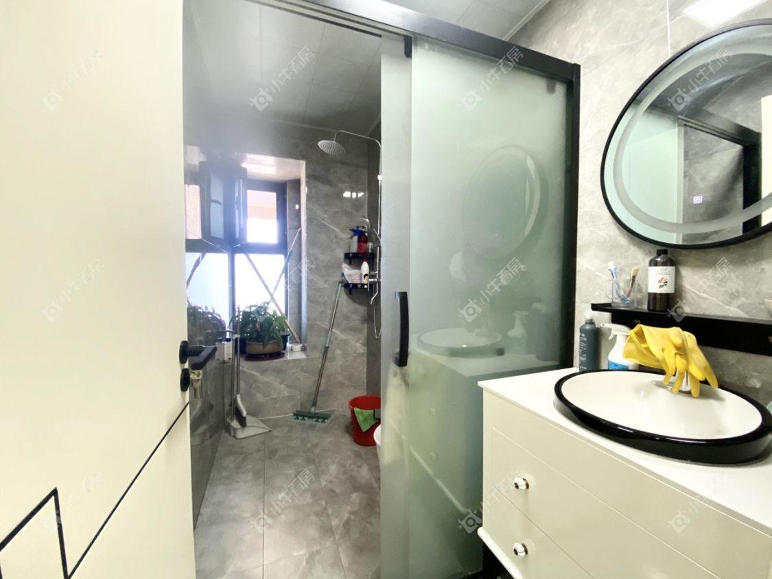 镇江碧桂园樾府在售二手房源室内图_小牛看房