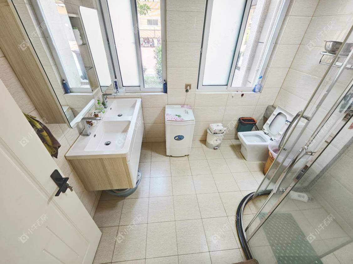 镇江汇金天地在售二手房源室内图_小牛看房