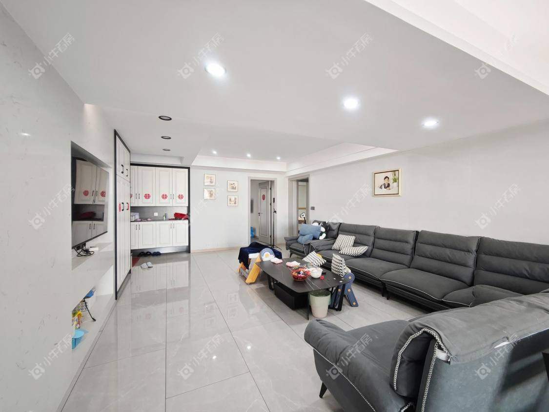 镇江凤翔花园在售二手房源室内图_小牛看房