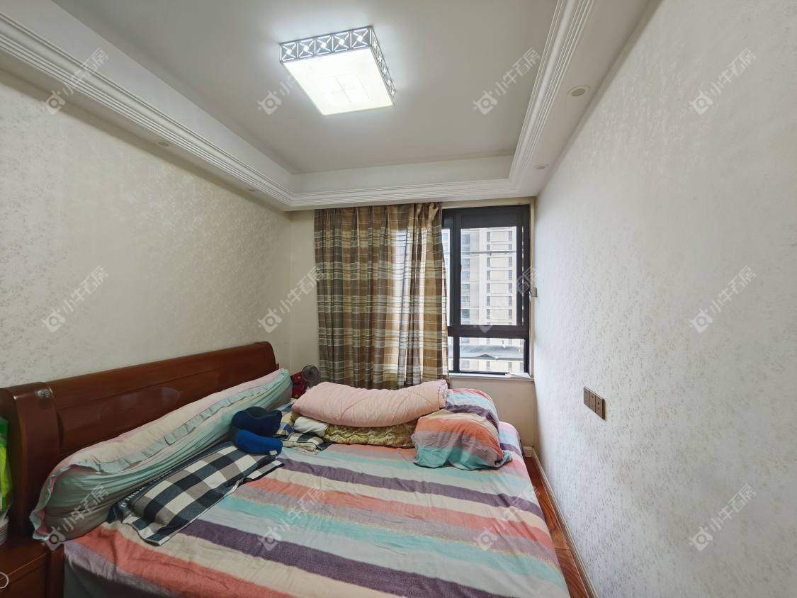 镇江昆仑华府在售二手房源室内图_小牛看房