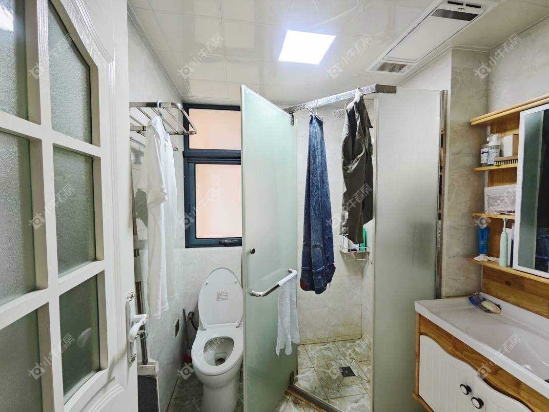 镇江荣城国际一期在售二手房源室内图_小牛看房