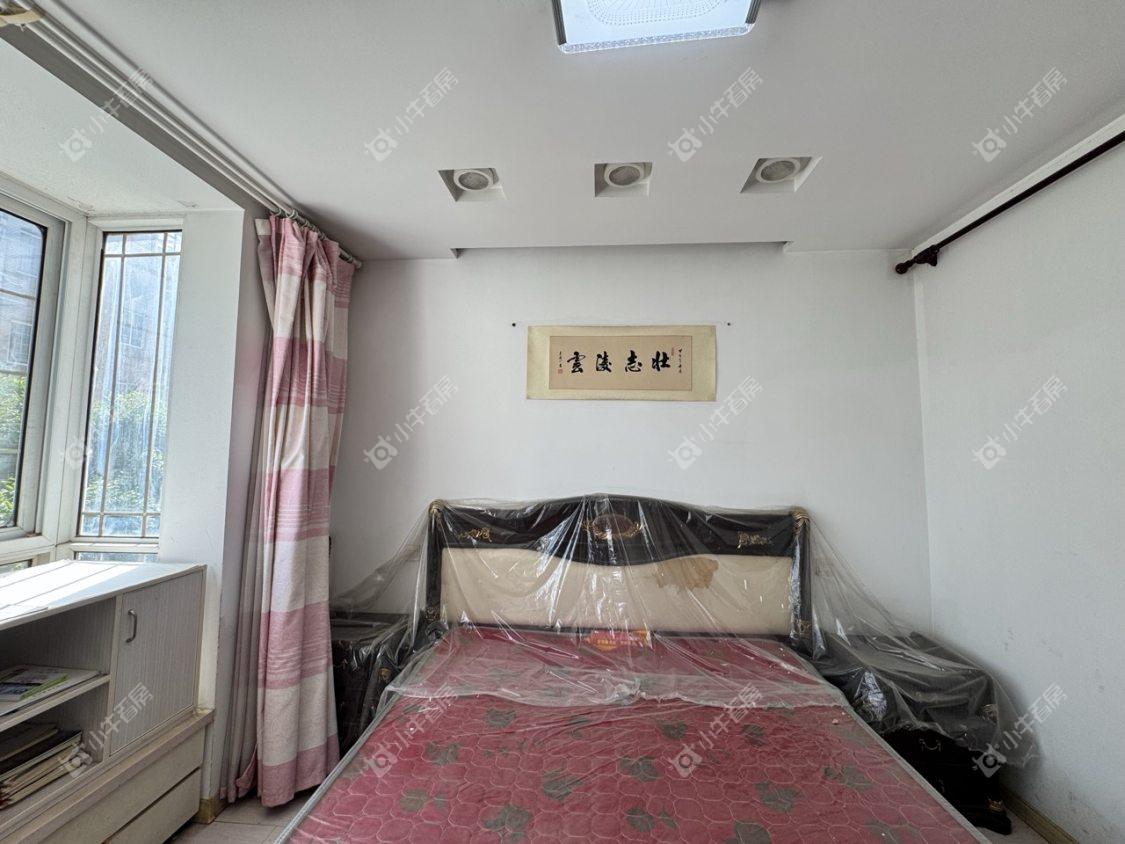 镇江乾泽园在售二手房源室内图_小牛看房