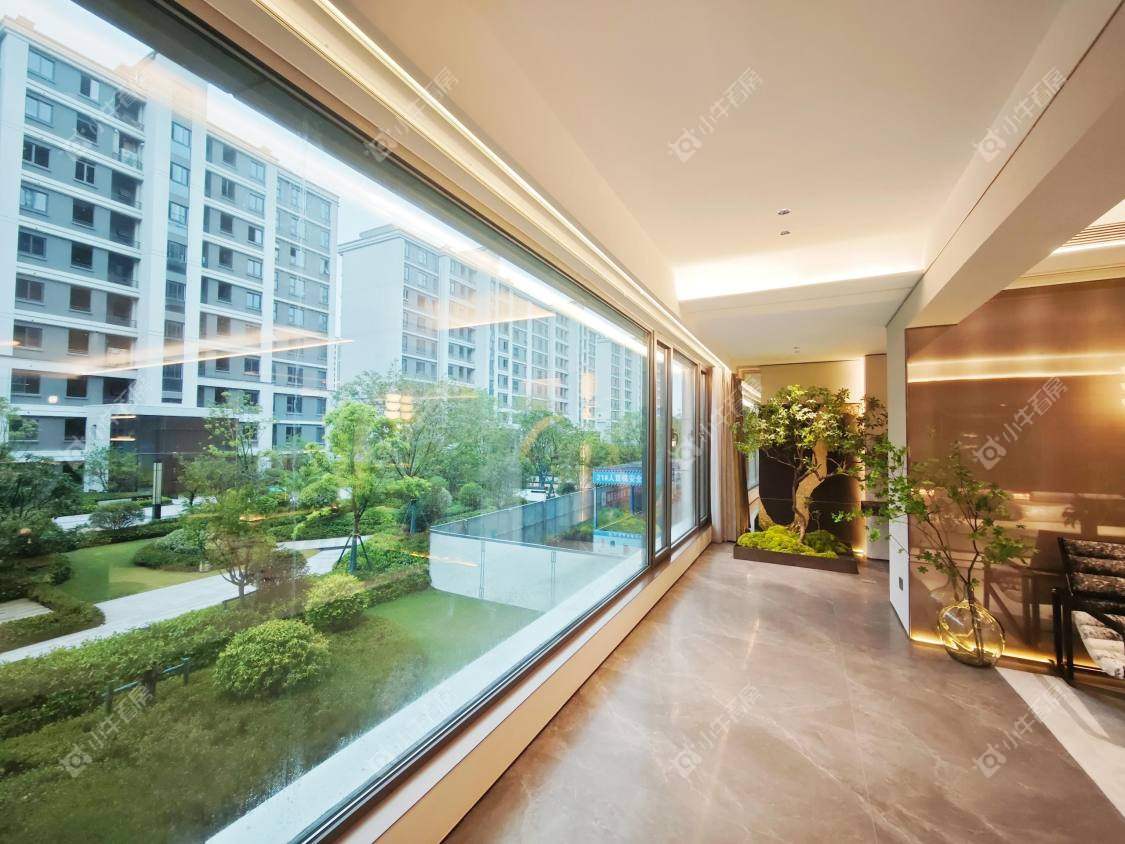 镇江中海臻如府在售二手房源室内图_小牛看房