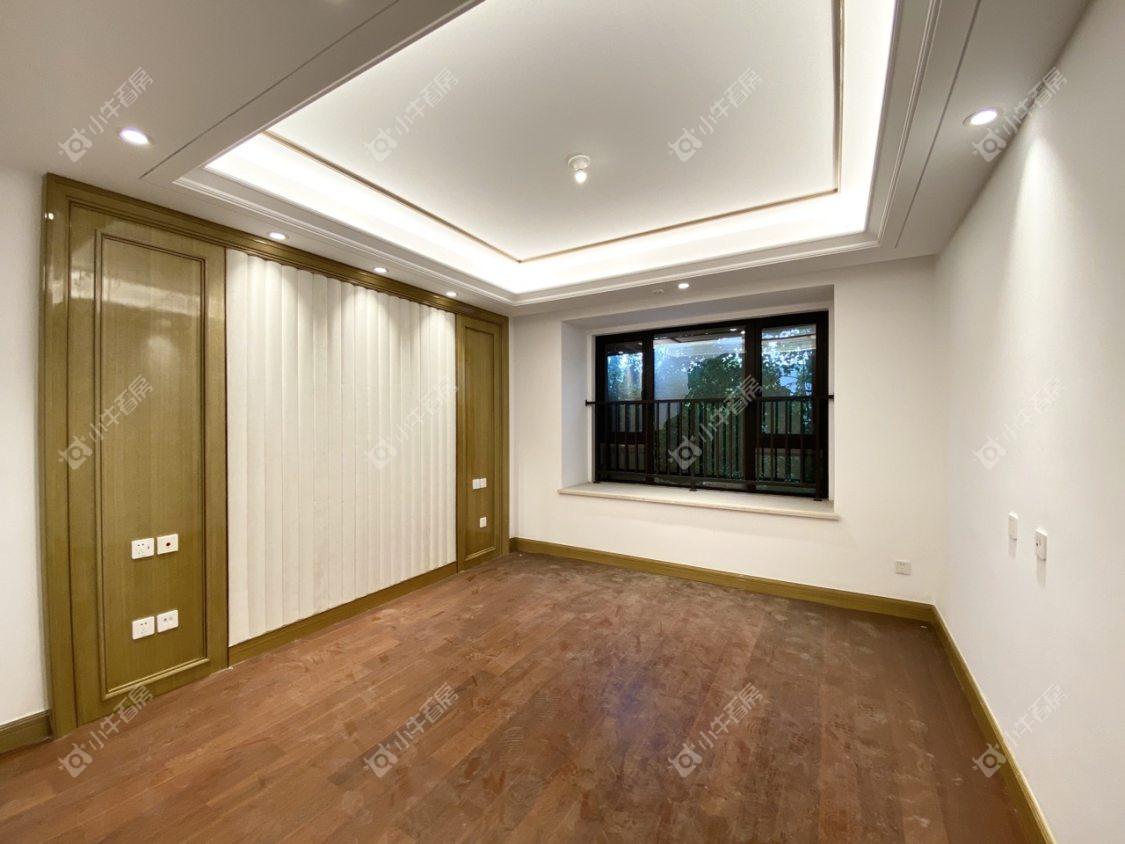 镇江红星天铂在售二手房源室内图_小牛看房