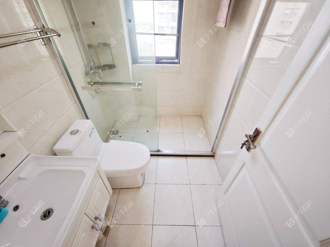 镇江荣城国际一期在售二手房源室内图_小牛看房