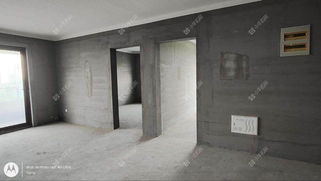 镇江凤凰郡在售二手房源室内图_小牛看房