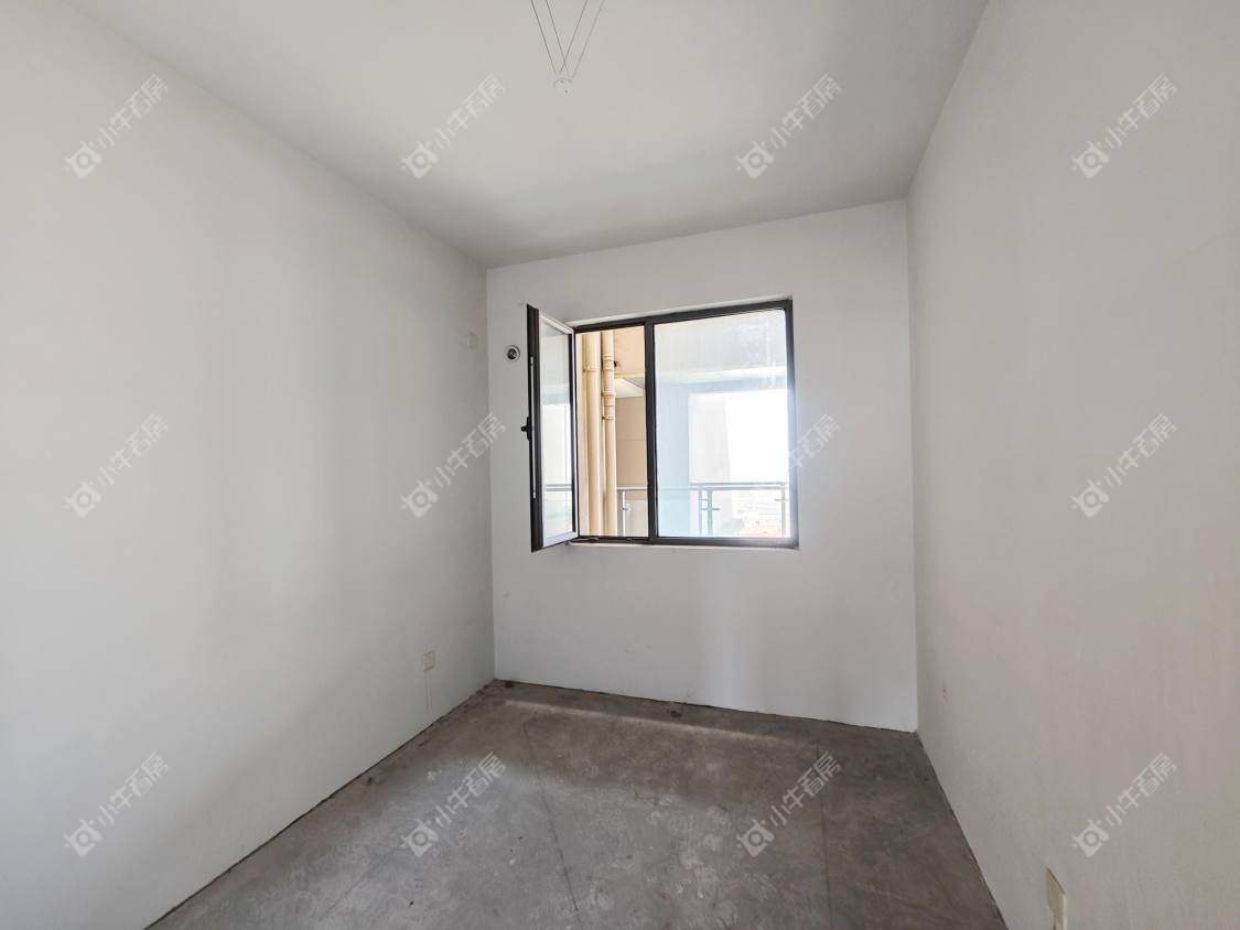 镇江荣城国际（藏龙御景）在售二手房源室内图_小牛看房