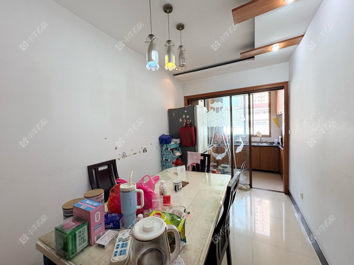 镇江中山路96号在售二手房源室内图_小牛看房