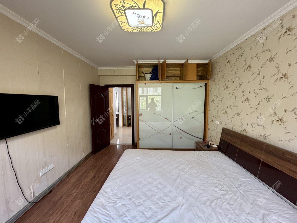 镇江佳景天城在售二手房源室内图_小牛看房