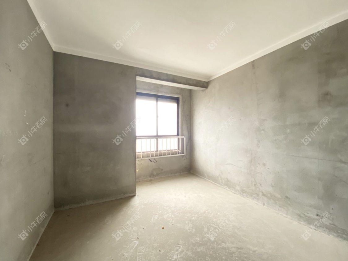 镇江昆仑华府在售二手房源室内图_小牛看房