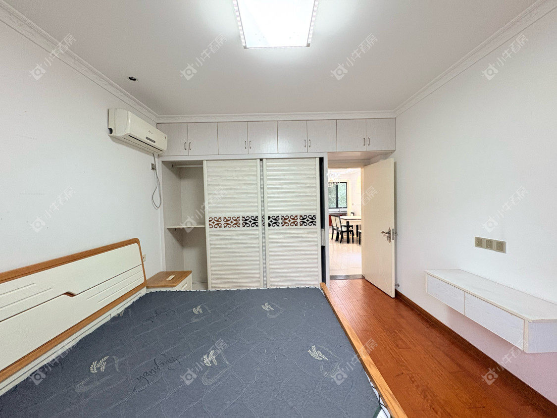 镇江世纪豪都在售二手房源室内图_小牛看房