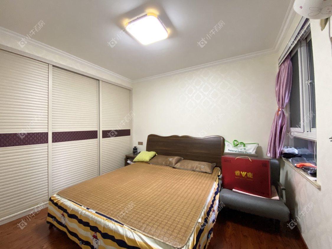 镇江南门花园在售二手房源室内图_小牛看房